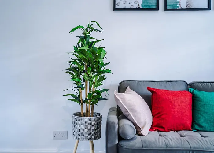 Stunning 3 Bedroom House Near Centre With Free Parking Leeds (West Yorkshire)