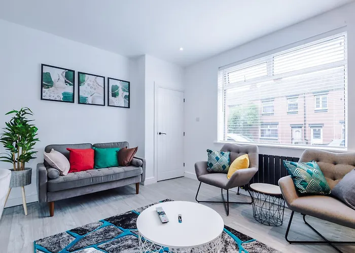 Stunning 3 Bedroom House Near Centre With Free Parking Leeds (West Yorkshire)